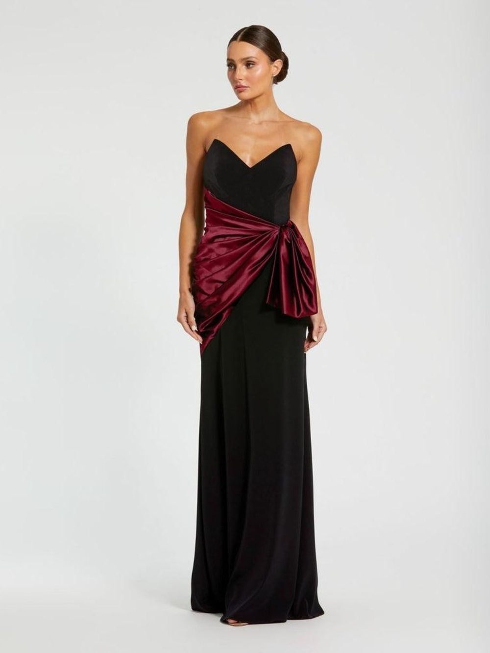 Mac Duggal Size 12 Black Pleated Drape Velvet Trumpet Gown Maxi Dress